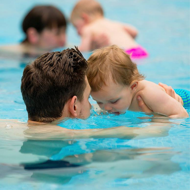 Baby and Pre-school Swimming Lessons in Shrivenham
